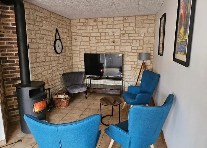 La Maison De Pauline Holiday home Saint-Amand-les-Eaux